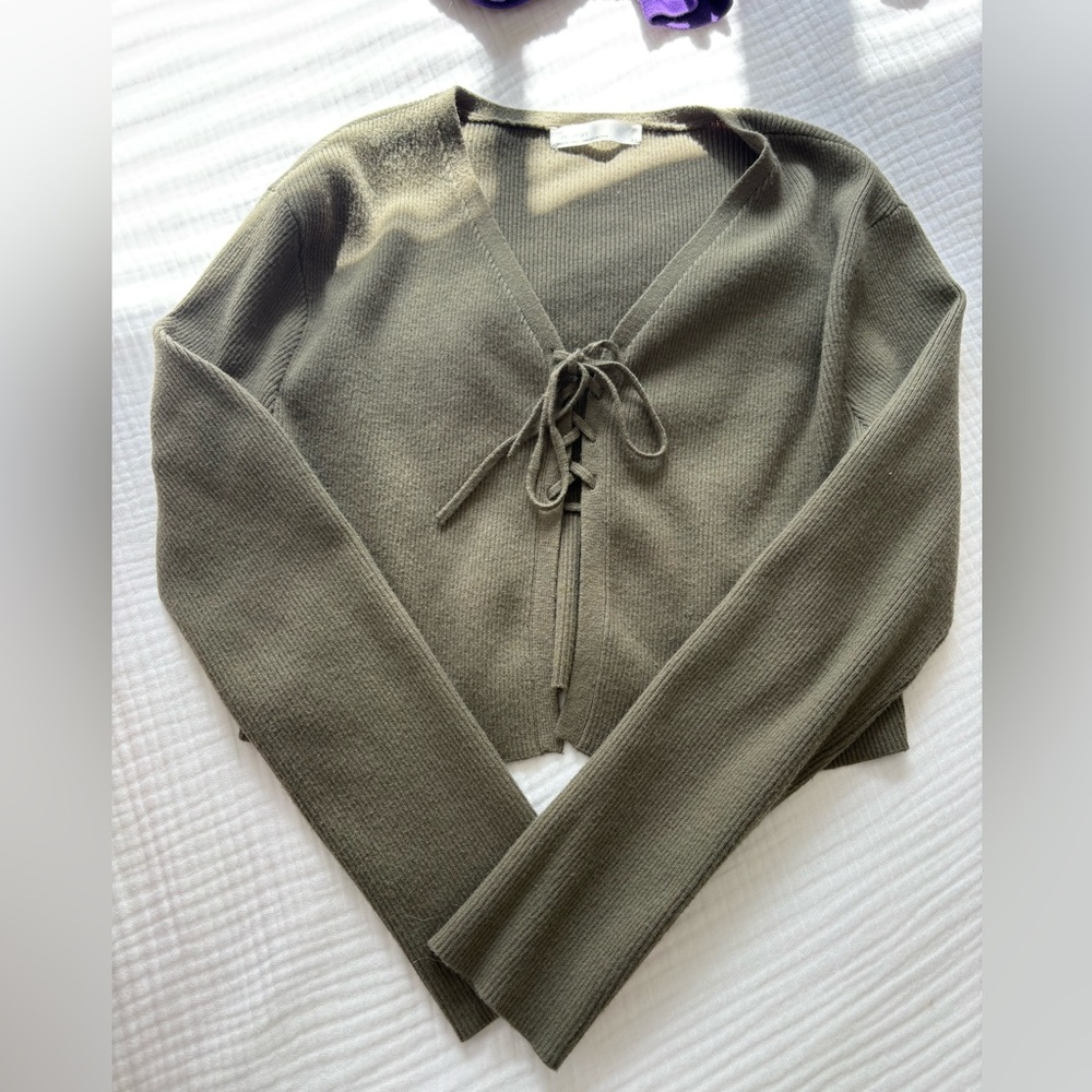 Oak and fort Tie-Front Olive Knit Cardigan size small